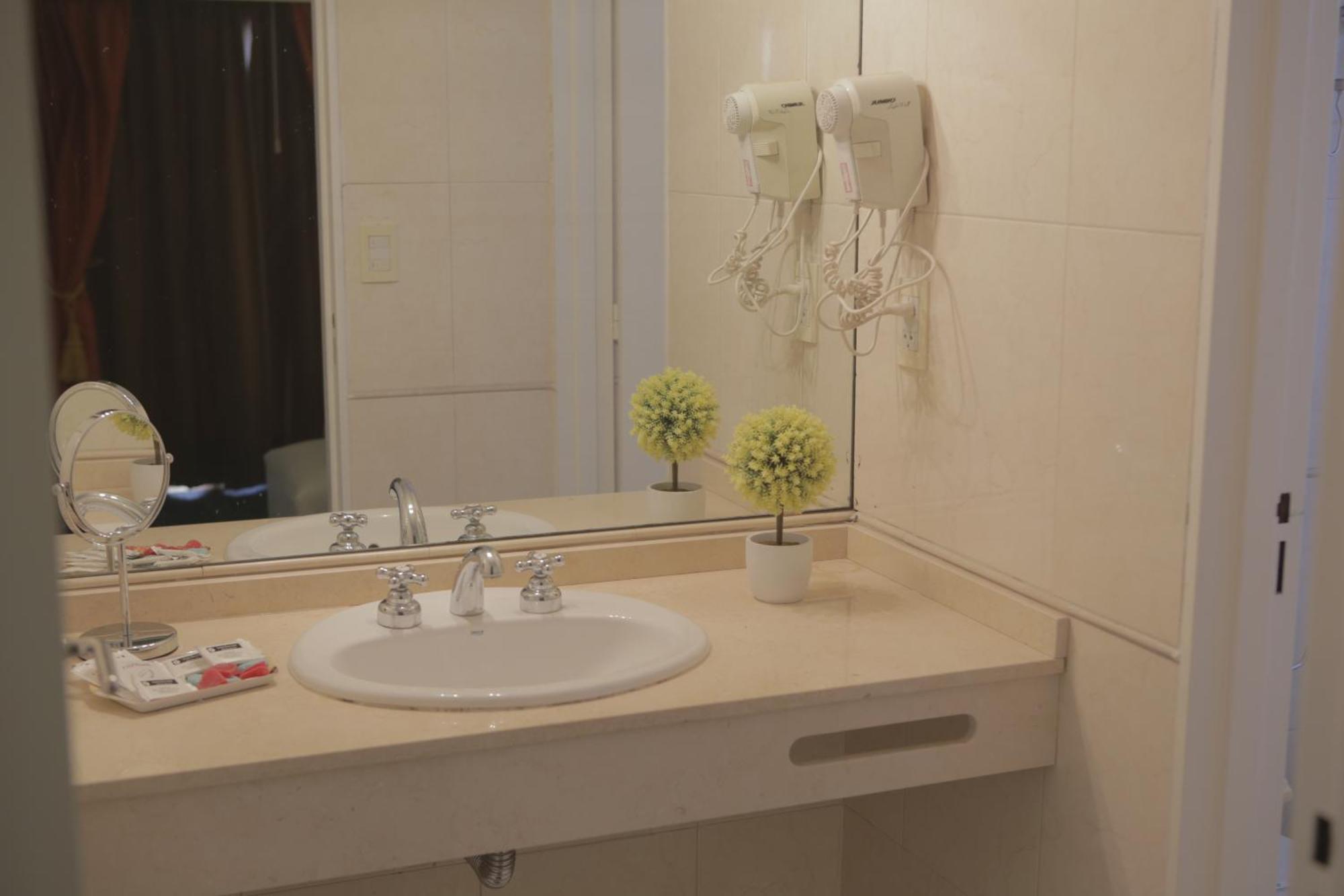Pampa Plaza Hotel Buenos Aires Luaran gambar